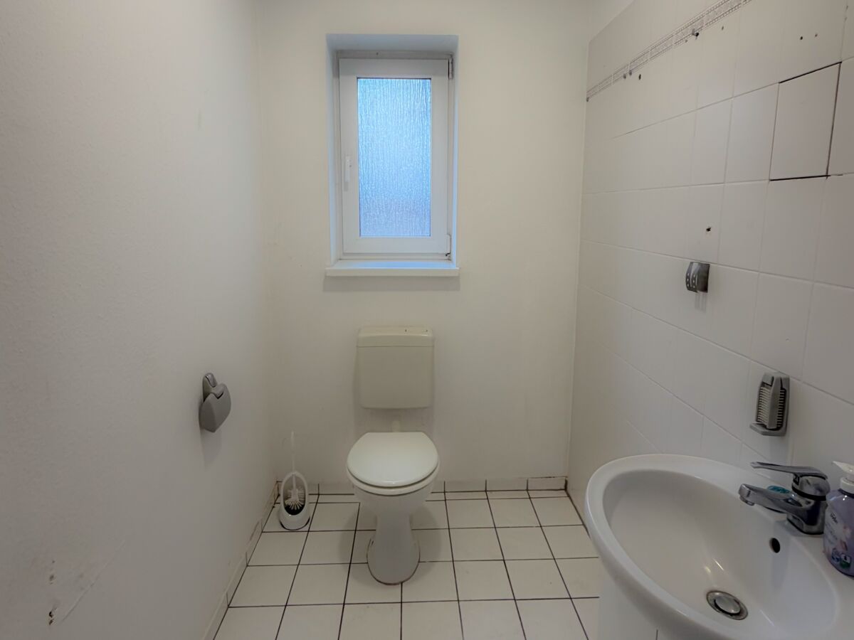 WC EG