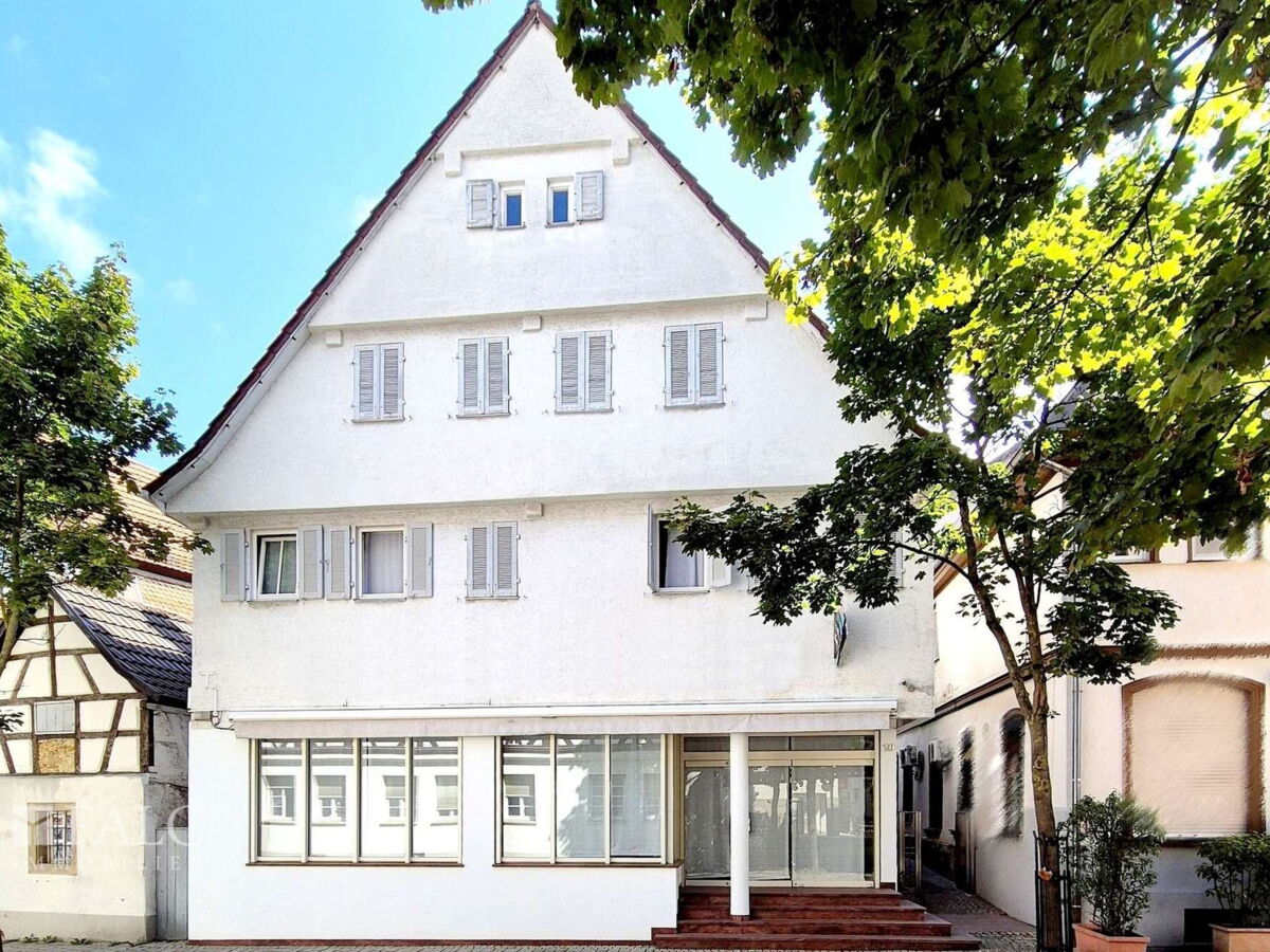 Straßenseite