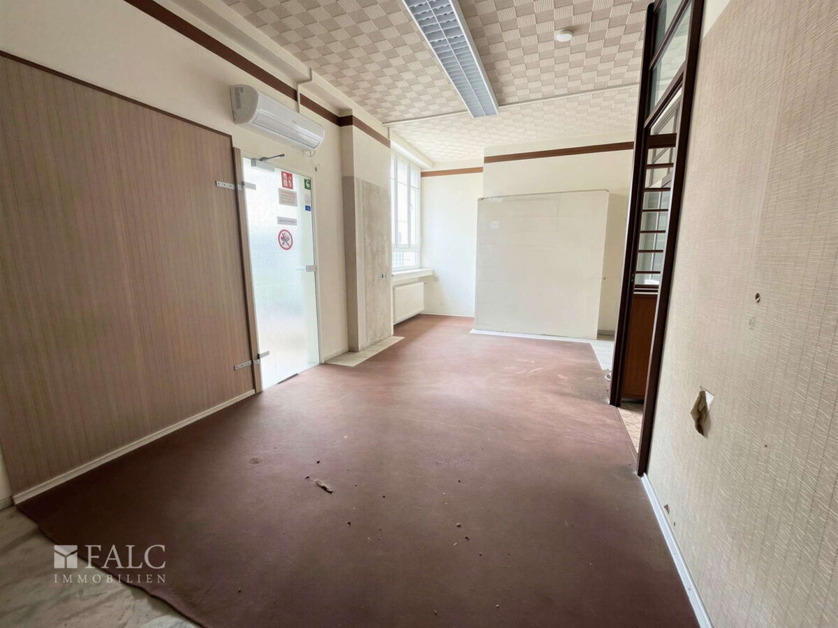 Büro Gewerbeeinheit