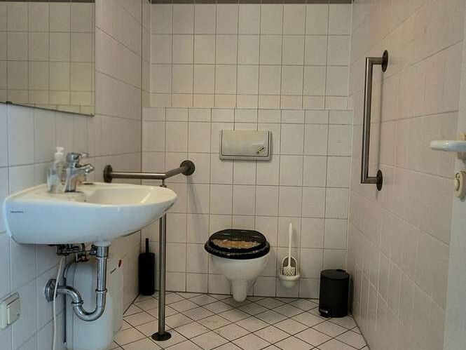 WC 2