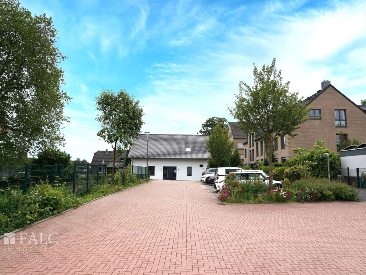 Privatstraße rechte Seite