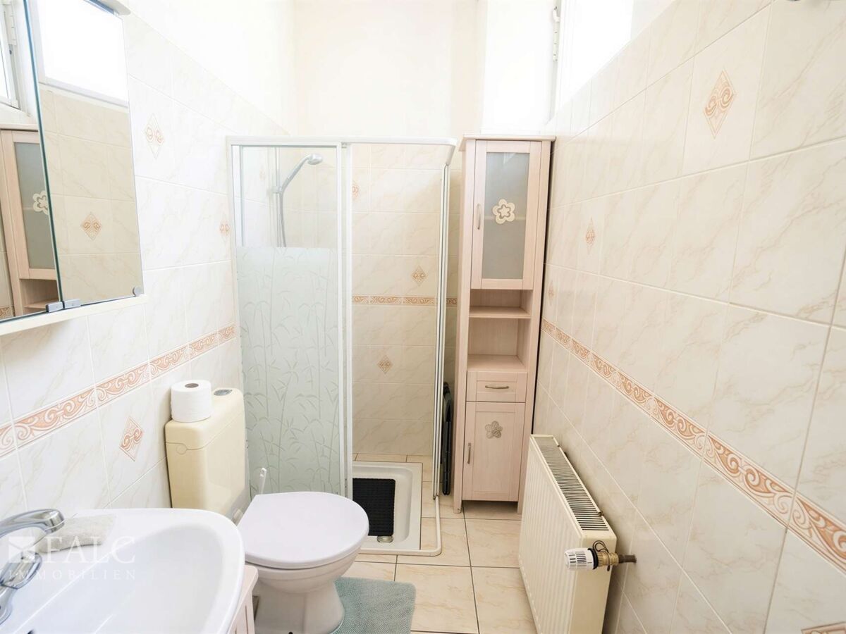Badezimmer EG