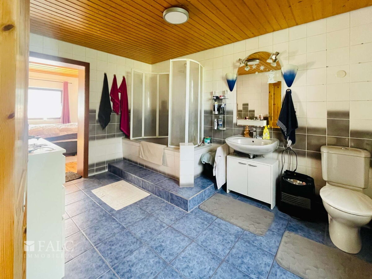 Badezimmer EG