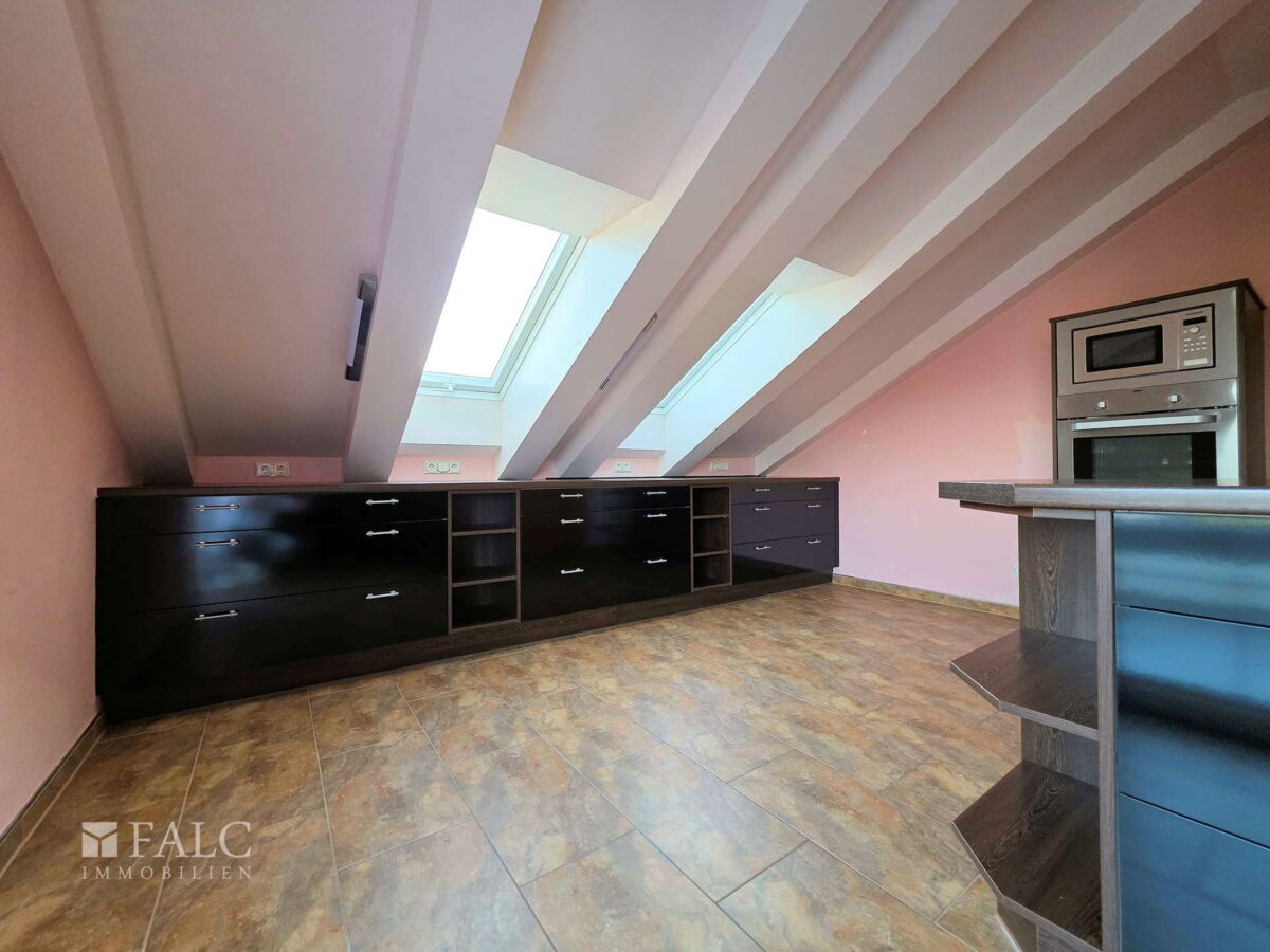 DG - Küche Einliegerwohnung - Schränke