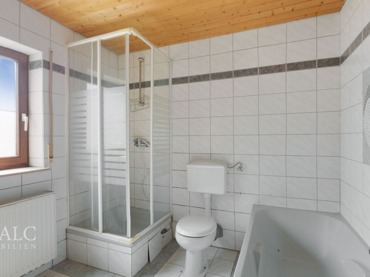 Badezimmer KG