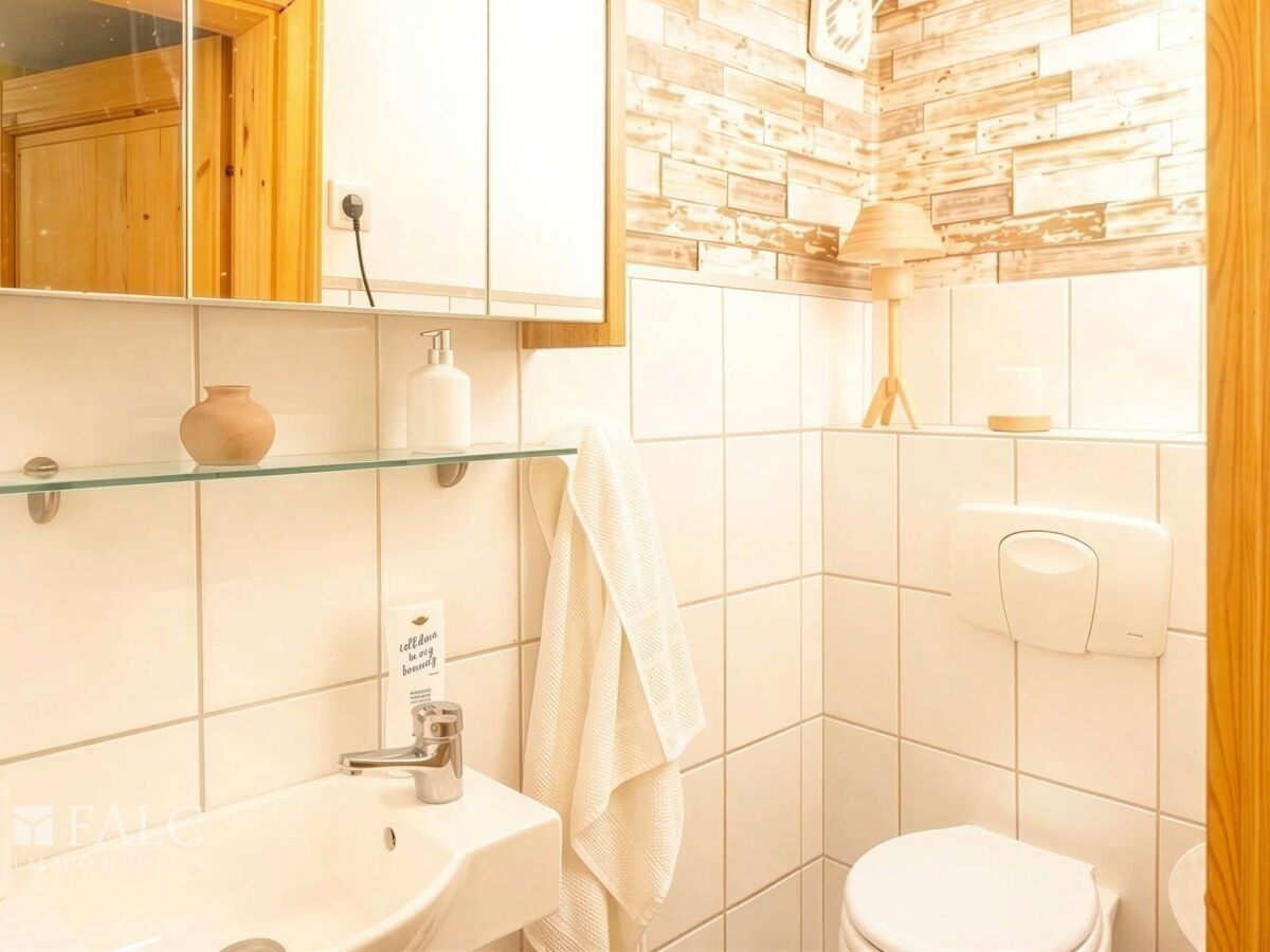 Badezimmer EG - Einrichtungsbeispiel
