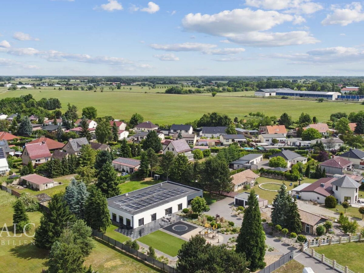 Luftbild - ca. 30 kWp PV