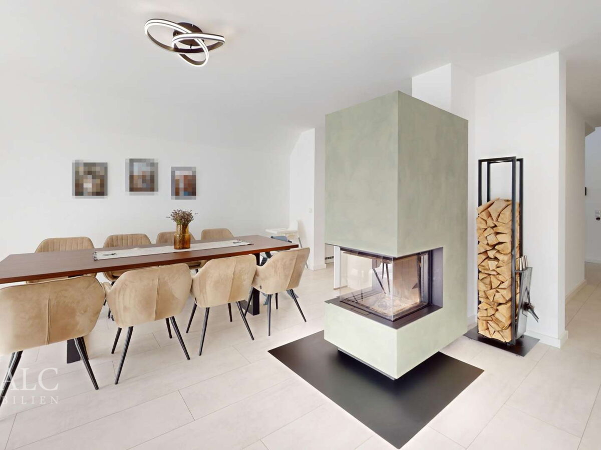 Vorderhaus_Wohnung 2_OG_Esszimmer