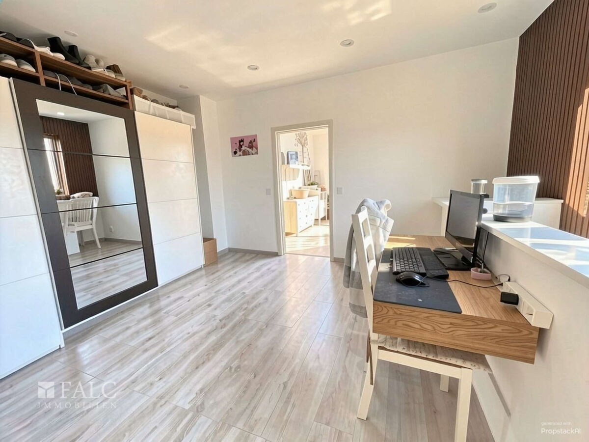 Arbeitszimmer OG