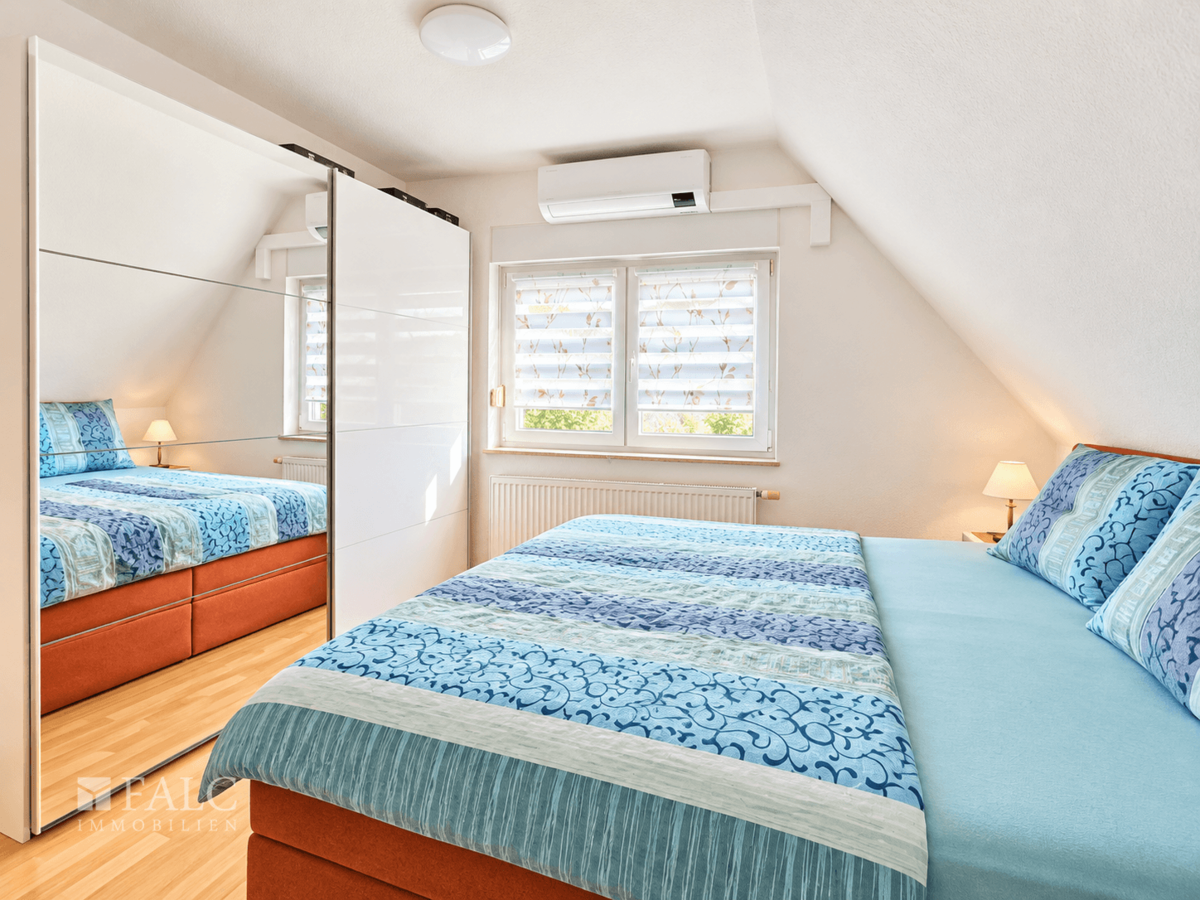 Schlafzimmer OG