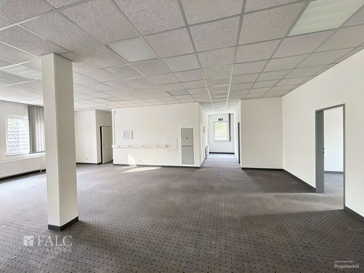 Großraum / Eingangsbereich