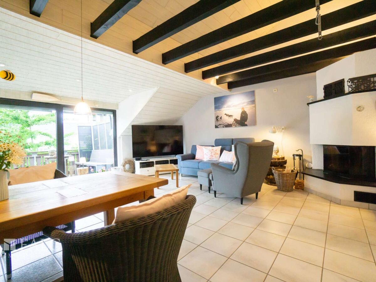 Wohnzimmer DG 