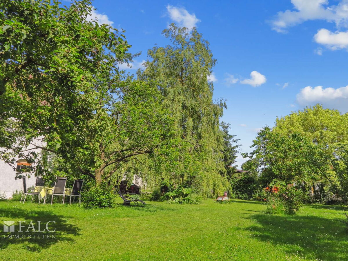 Garten/Platz für Wohnhaus