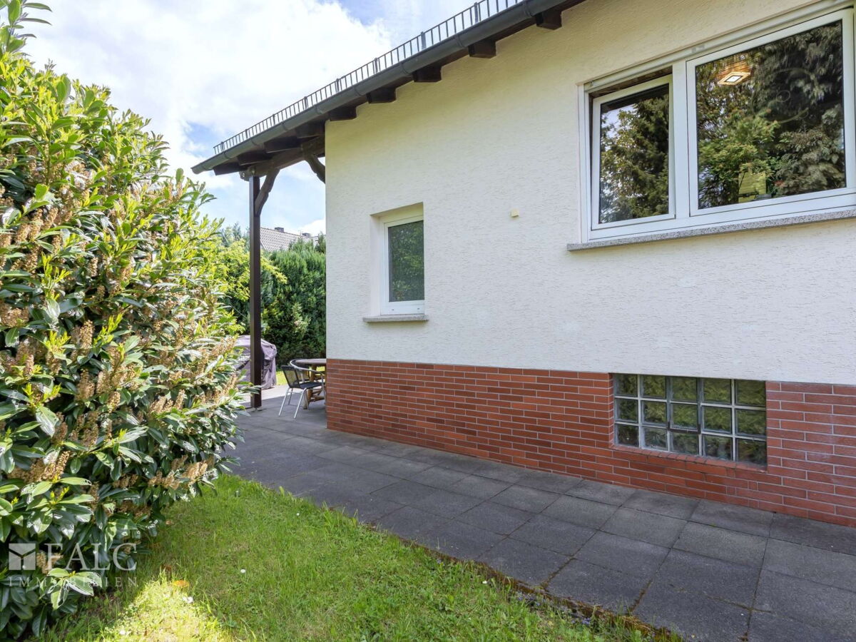Weg zum Eingang