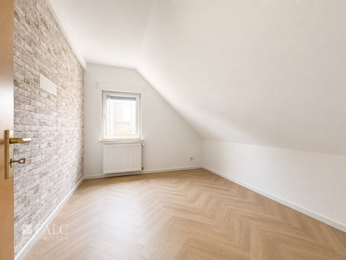 DG Zimmer 2 KI Beispiel