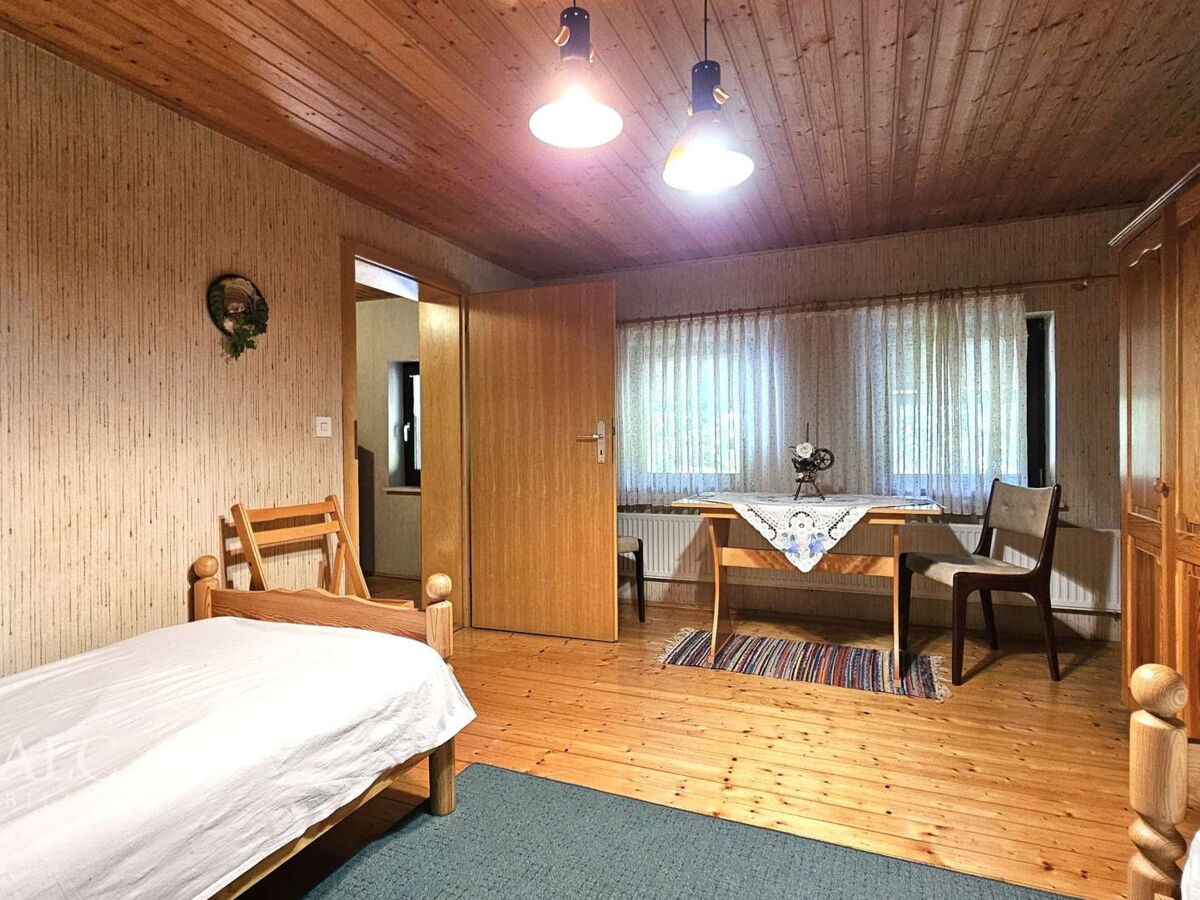 Schlafzimmer (Haus 2)