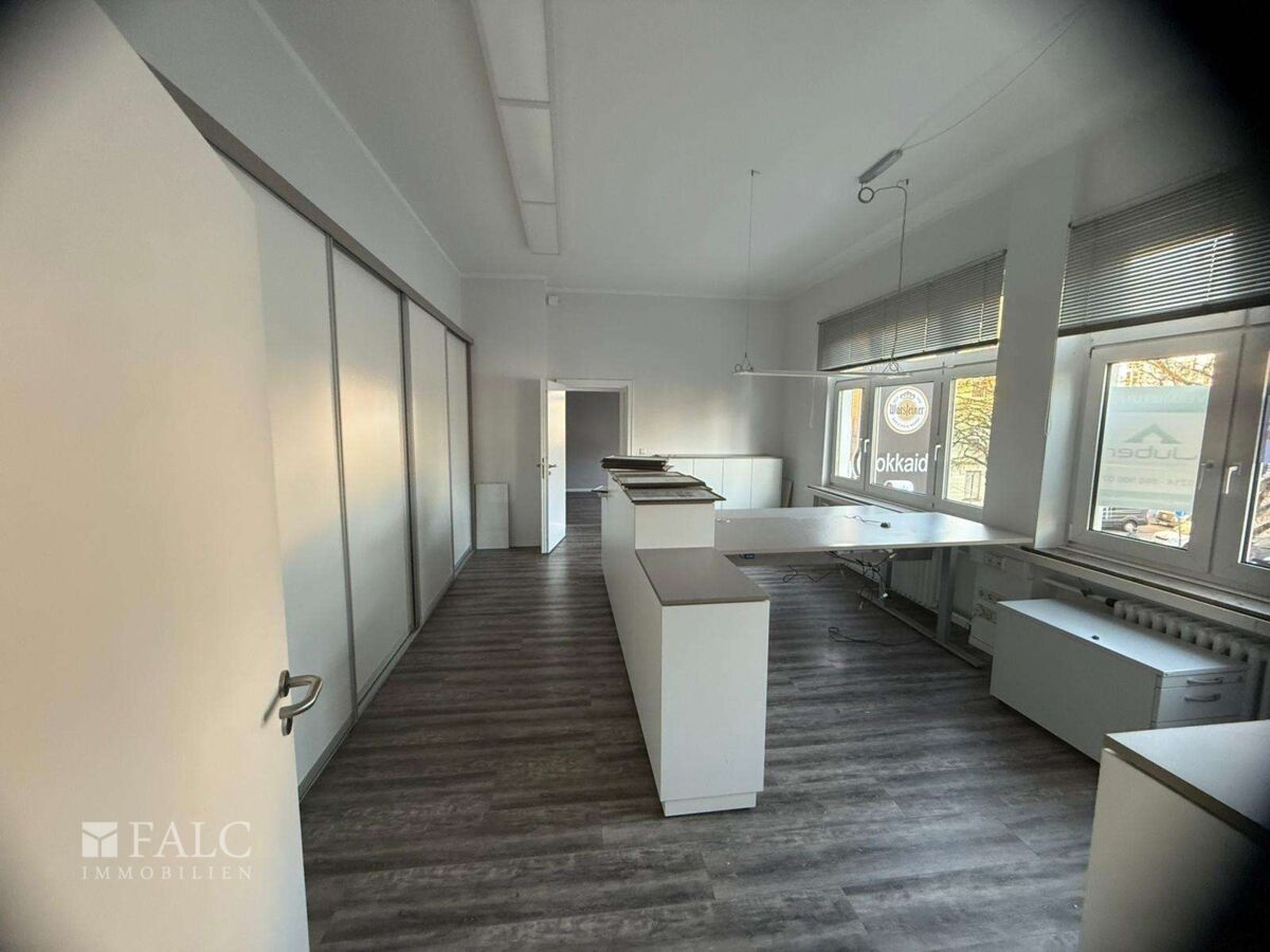 Büro 1