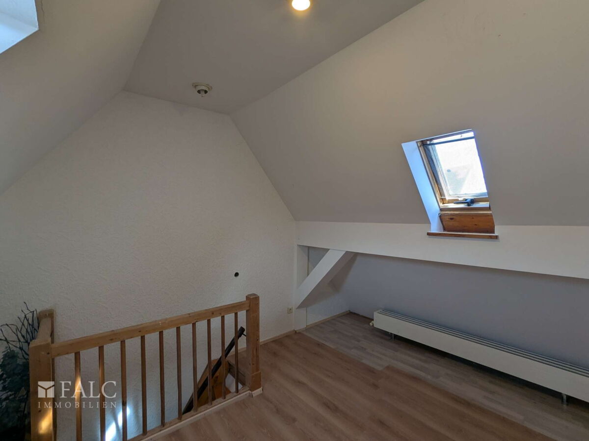 Wohnung I DG Büro