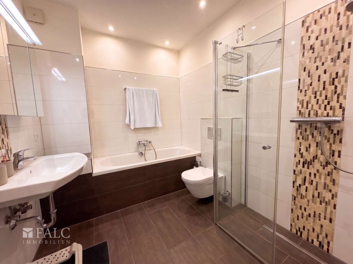 Badezimmer 2. OG