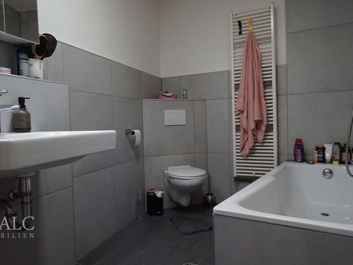 Badezimmer EG