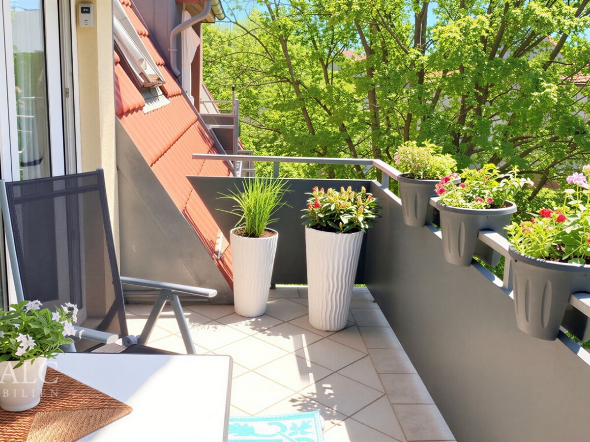 12 Balkon 