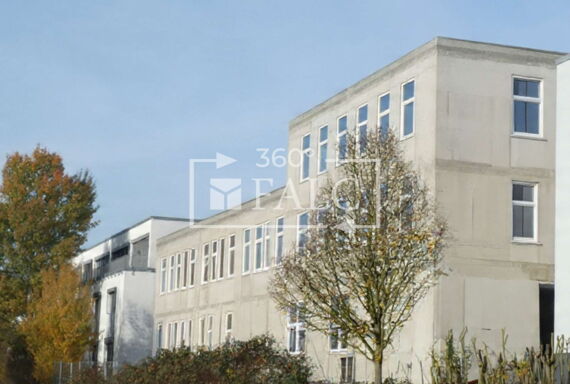 Ansicht Rückseite ohne Gerüst (KI)