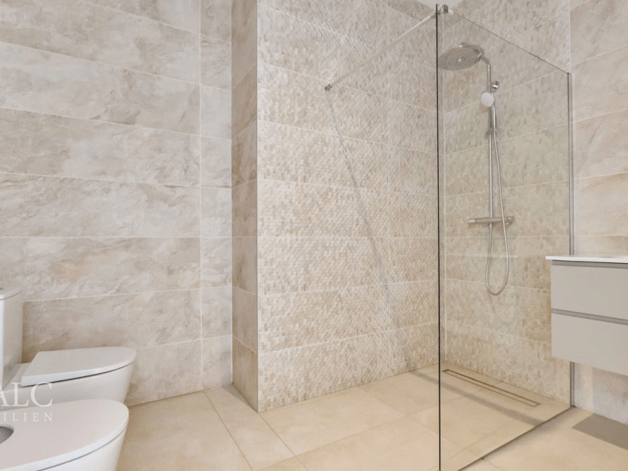Badezimmer / Bathroom / Baño