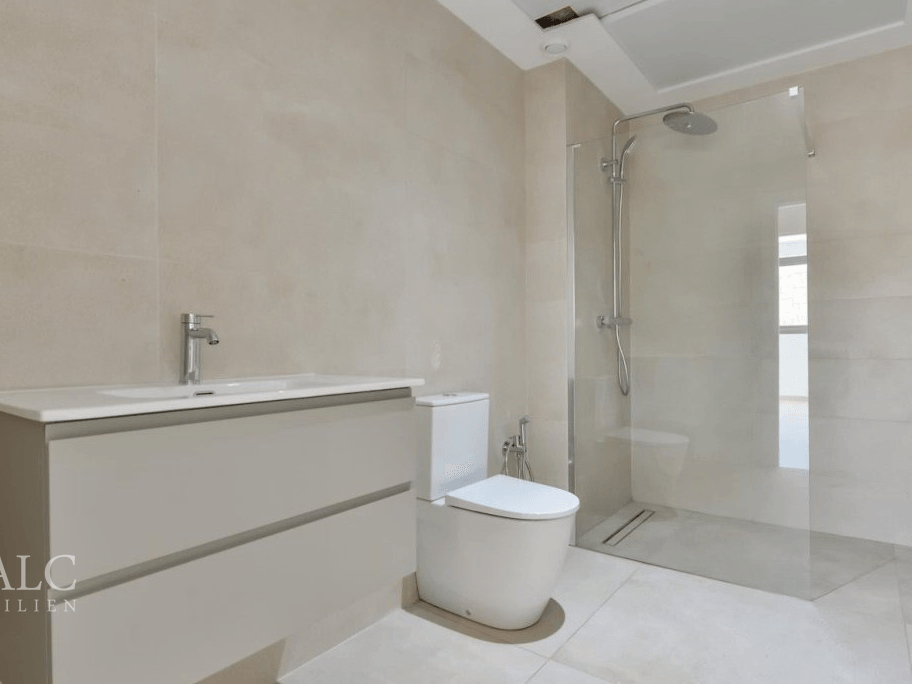 Badezimmer / Bathroom / Baño