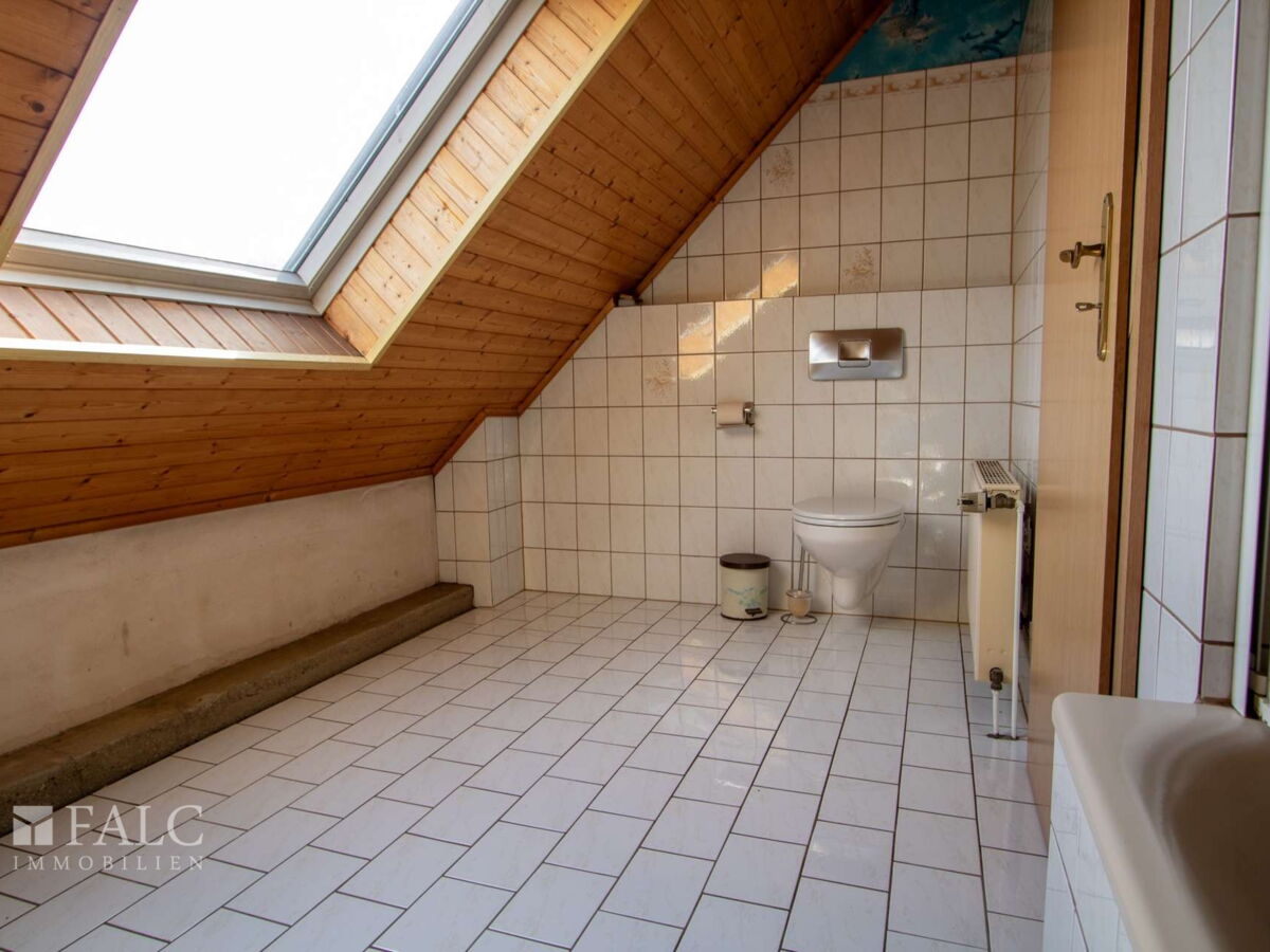 Badezimmer DG
