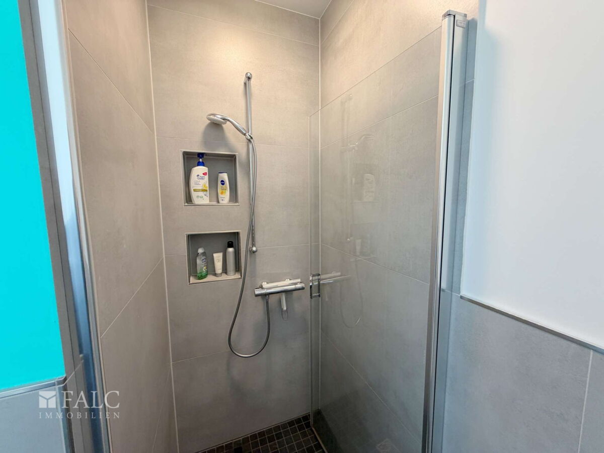 Dusche