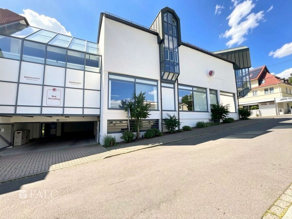 Parkplatz Einfahrt 