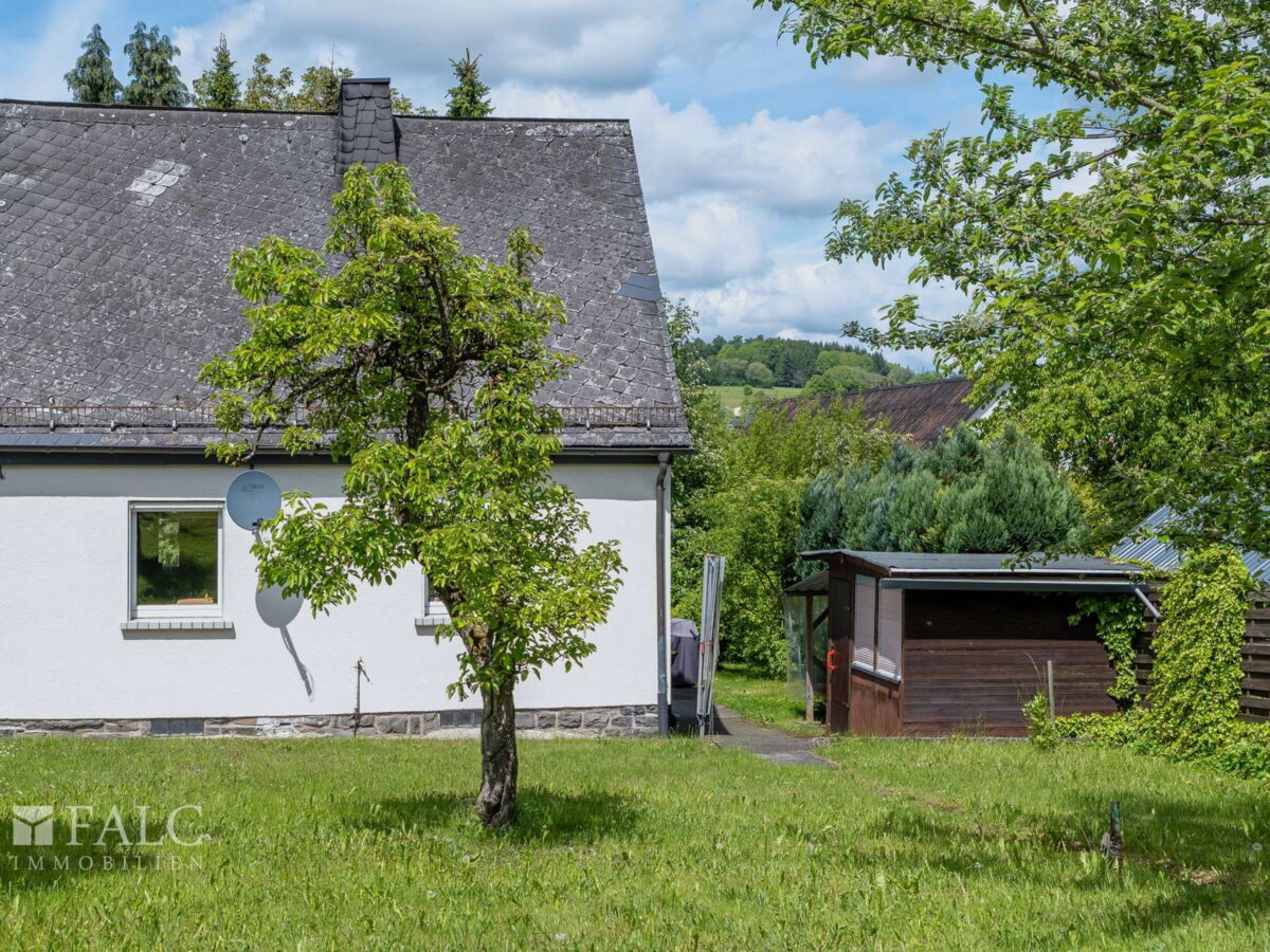 Hausrückseite 