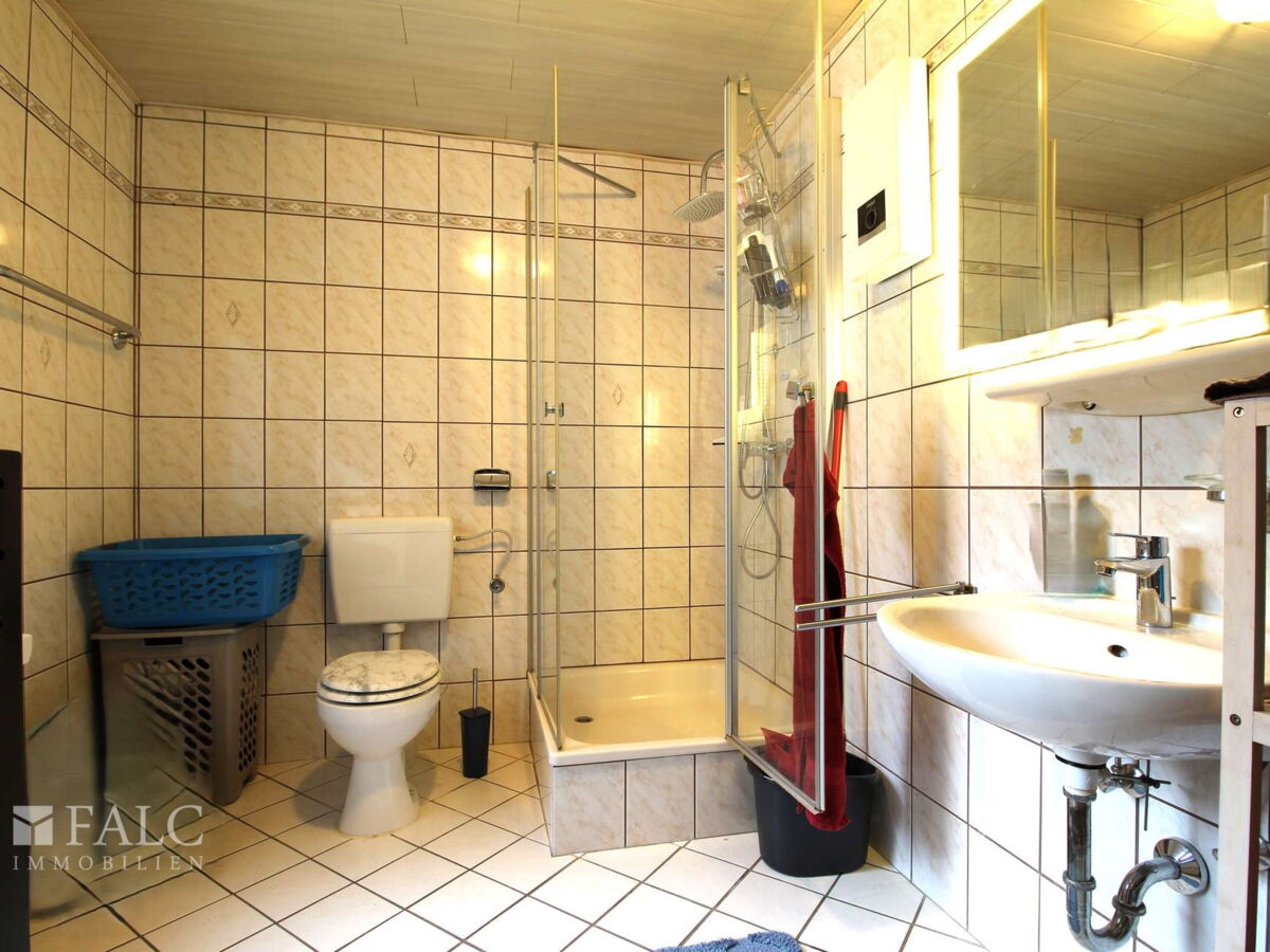 Badezimmer 1. OG