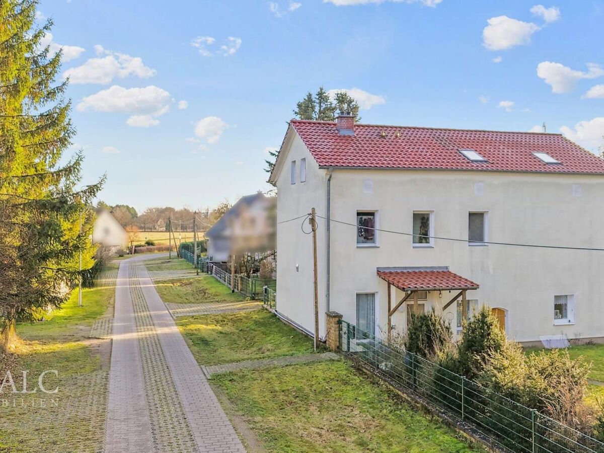 Haus Straßenansicht