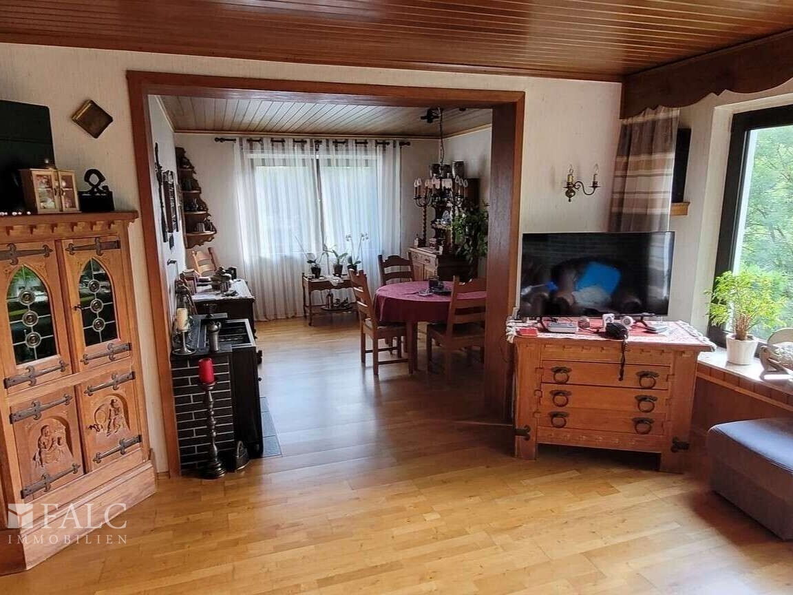 Wohn-/Esszimmer