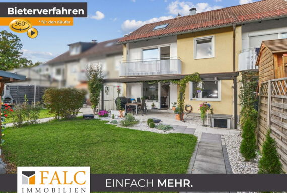 Außenansicht mit Garten
