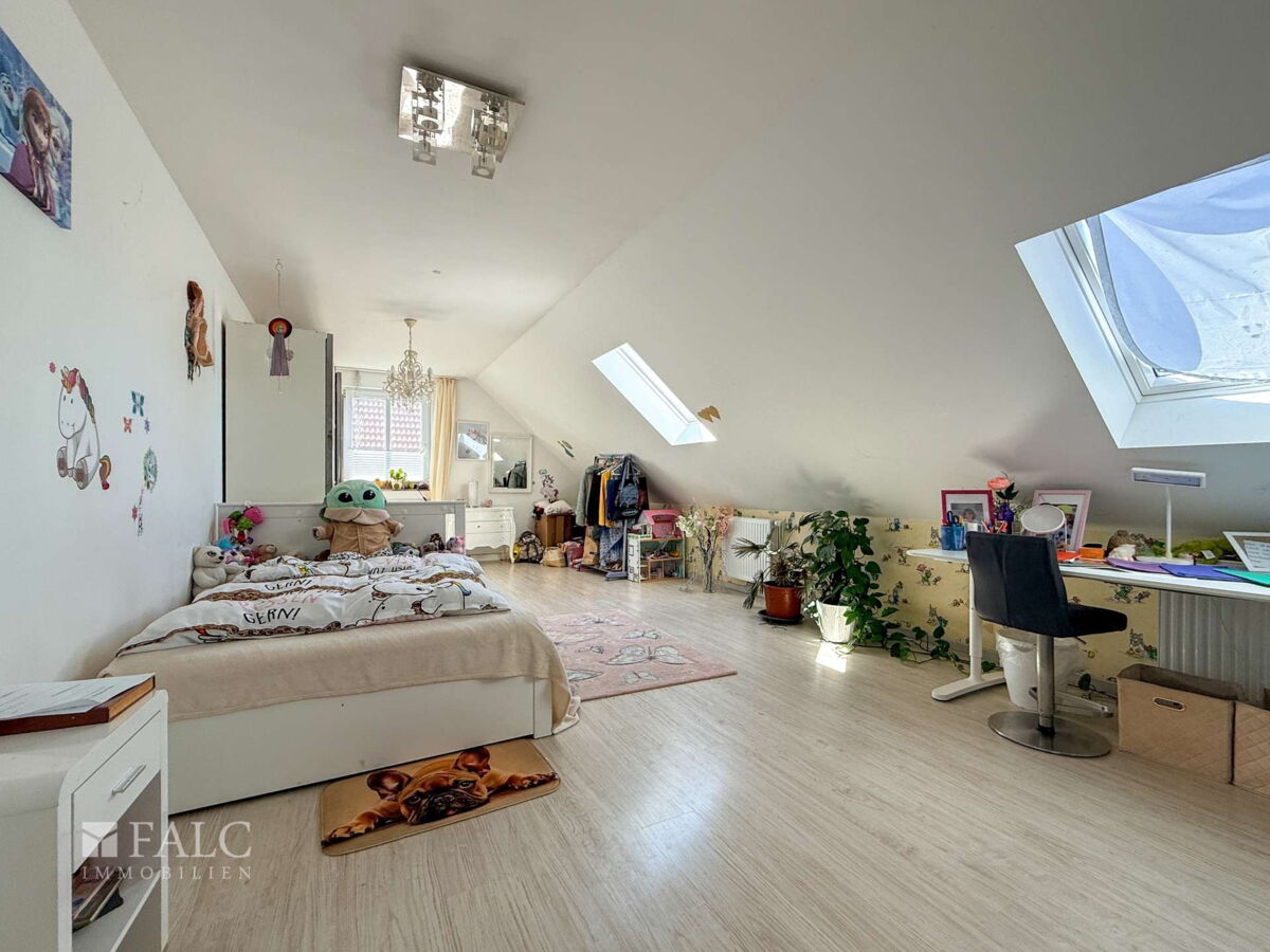 1. Kinderzimmer im Dachgeschoss