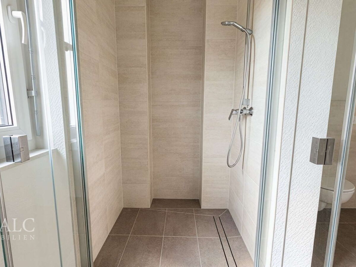 Badezimmer EG