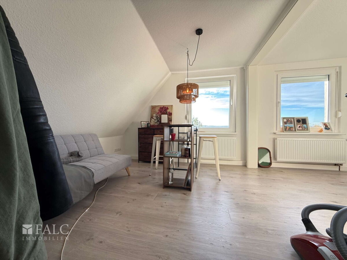 DG