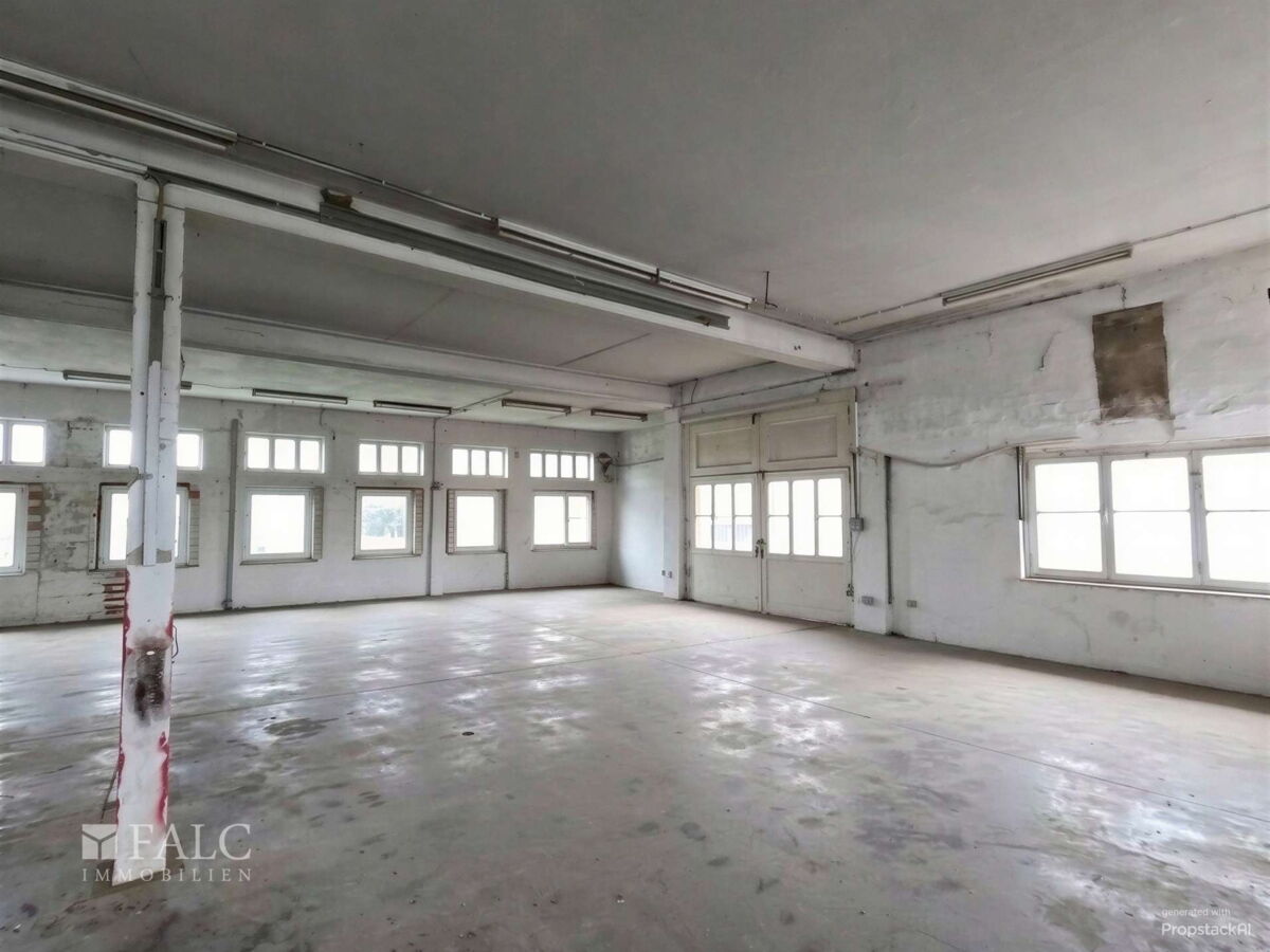 Ansicht Halle EG