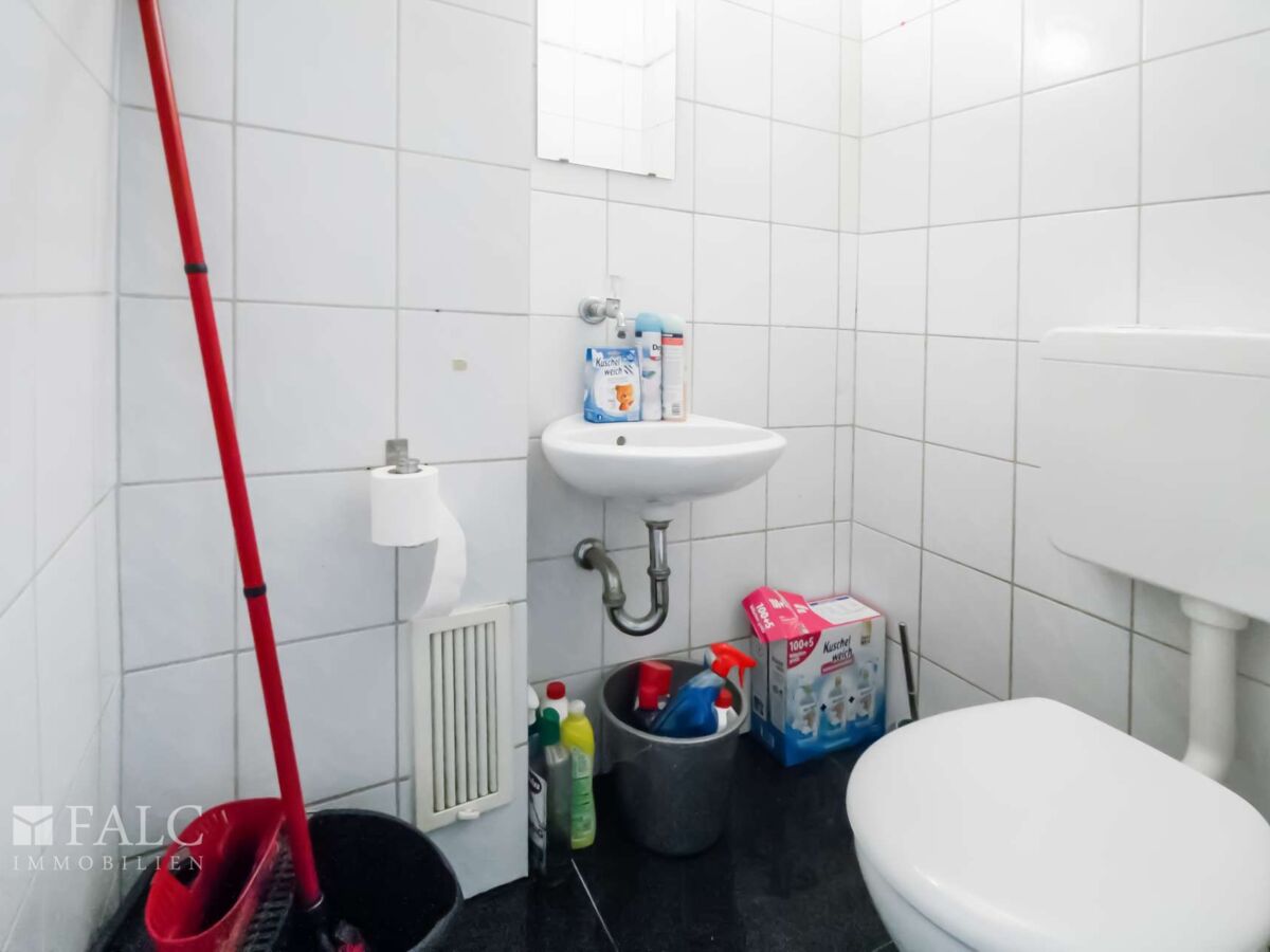 1. Wohnung- Toilette