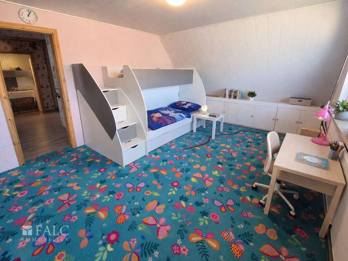 Kinderzimmer OG