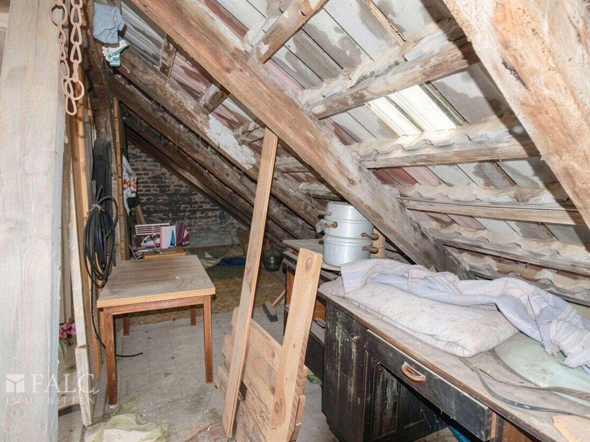 Dachboden Nische