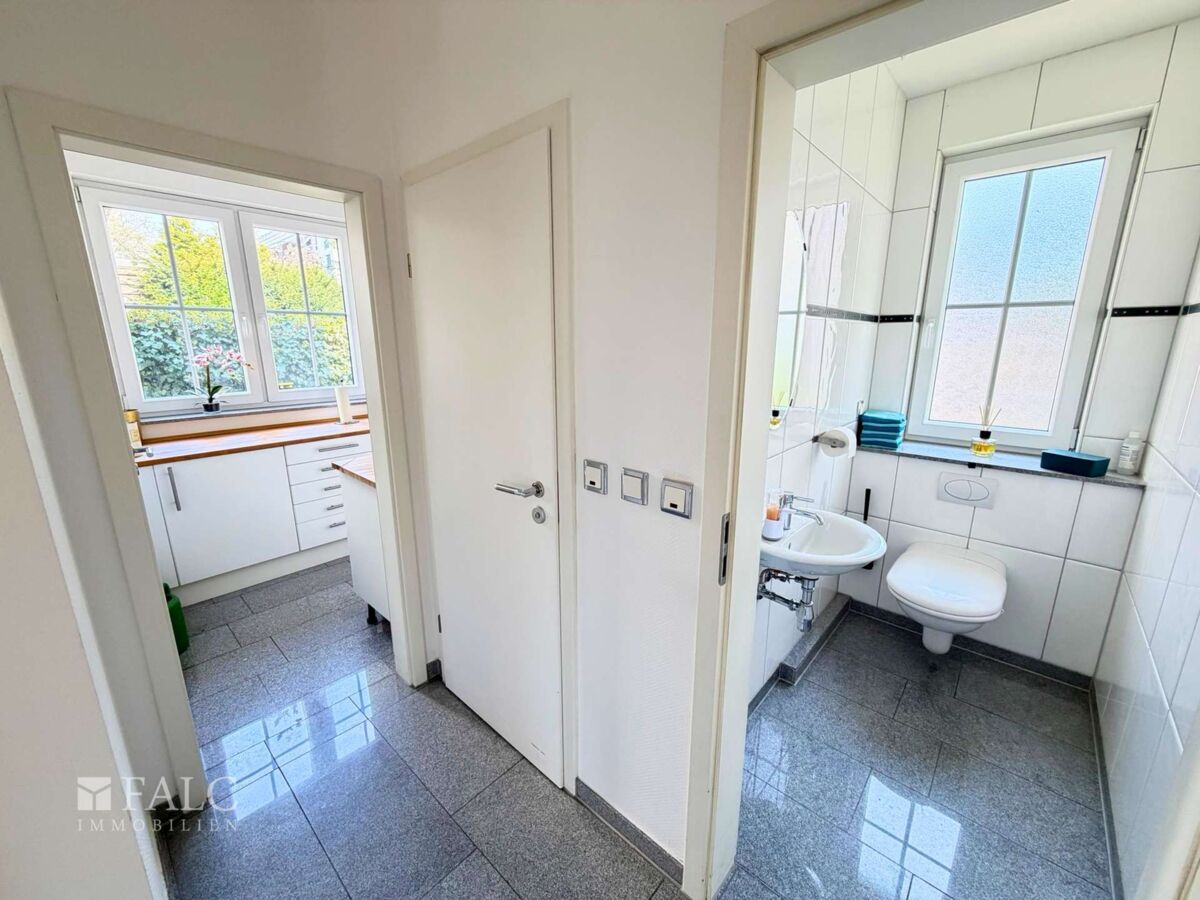 Gewerbe - Küche und WC