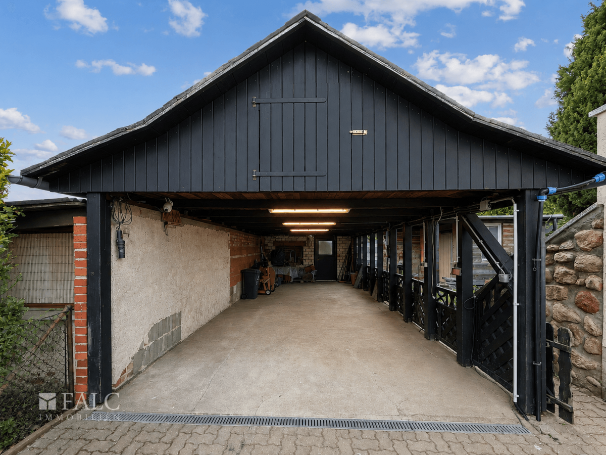 Carport