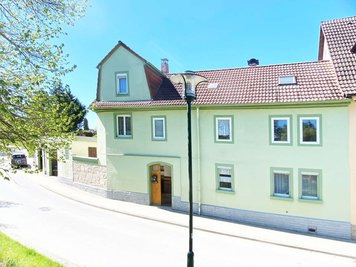 Straßenansicht Haus