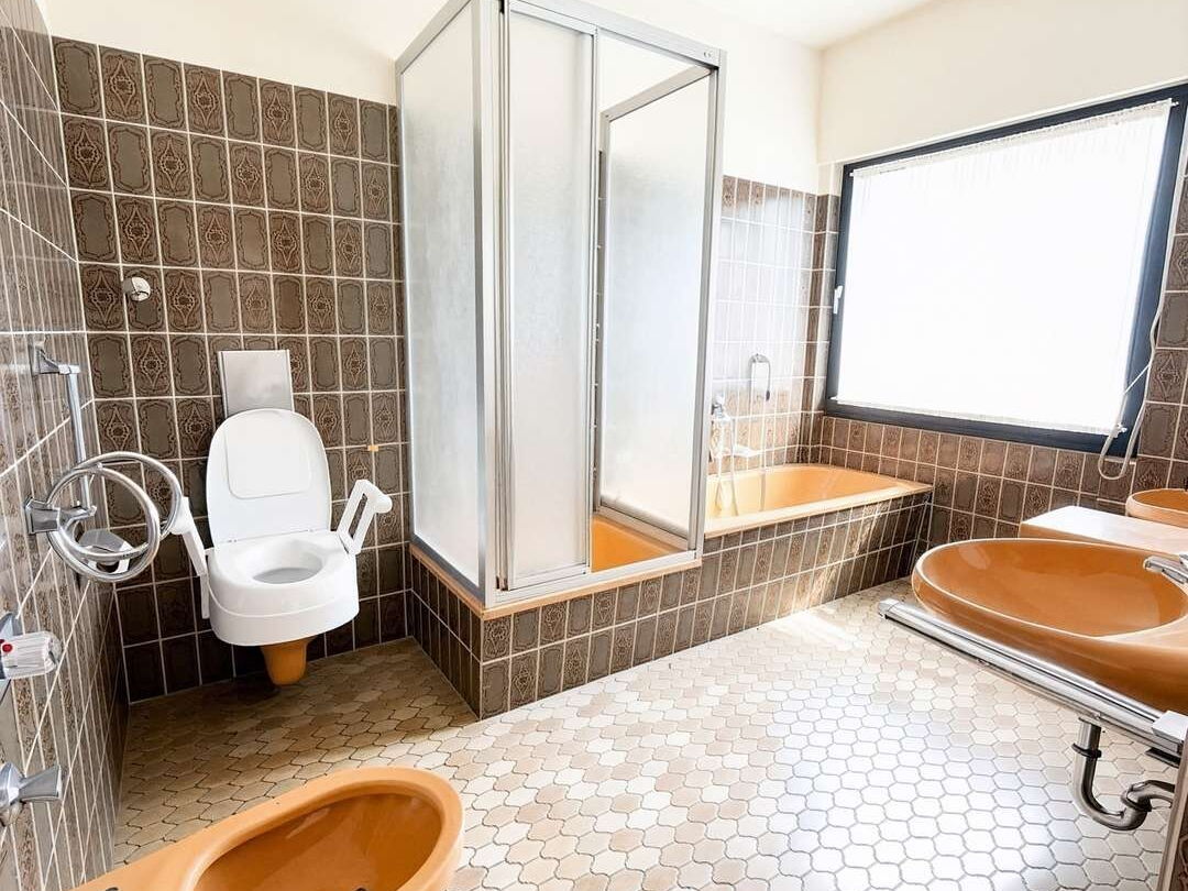 Badezimmer vom Eltern Schlafzimmer 