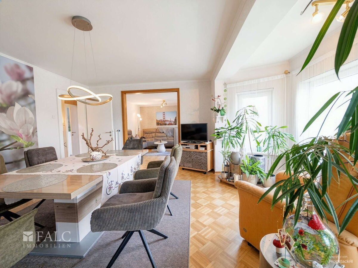 EG-offenes Esszimmer