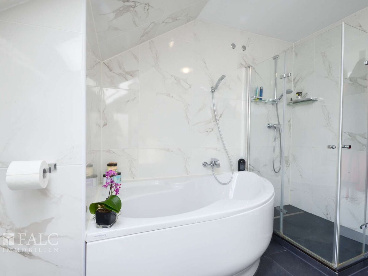 Badezimmer 2.OG