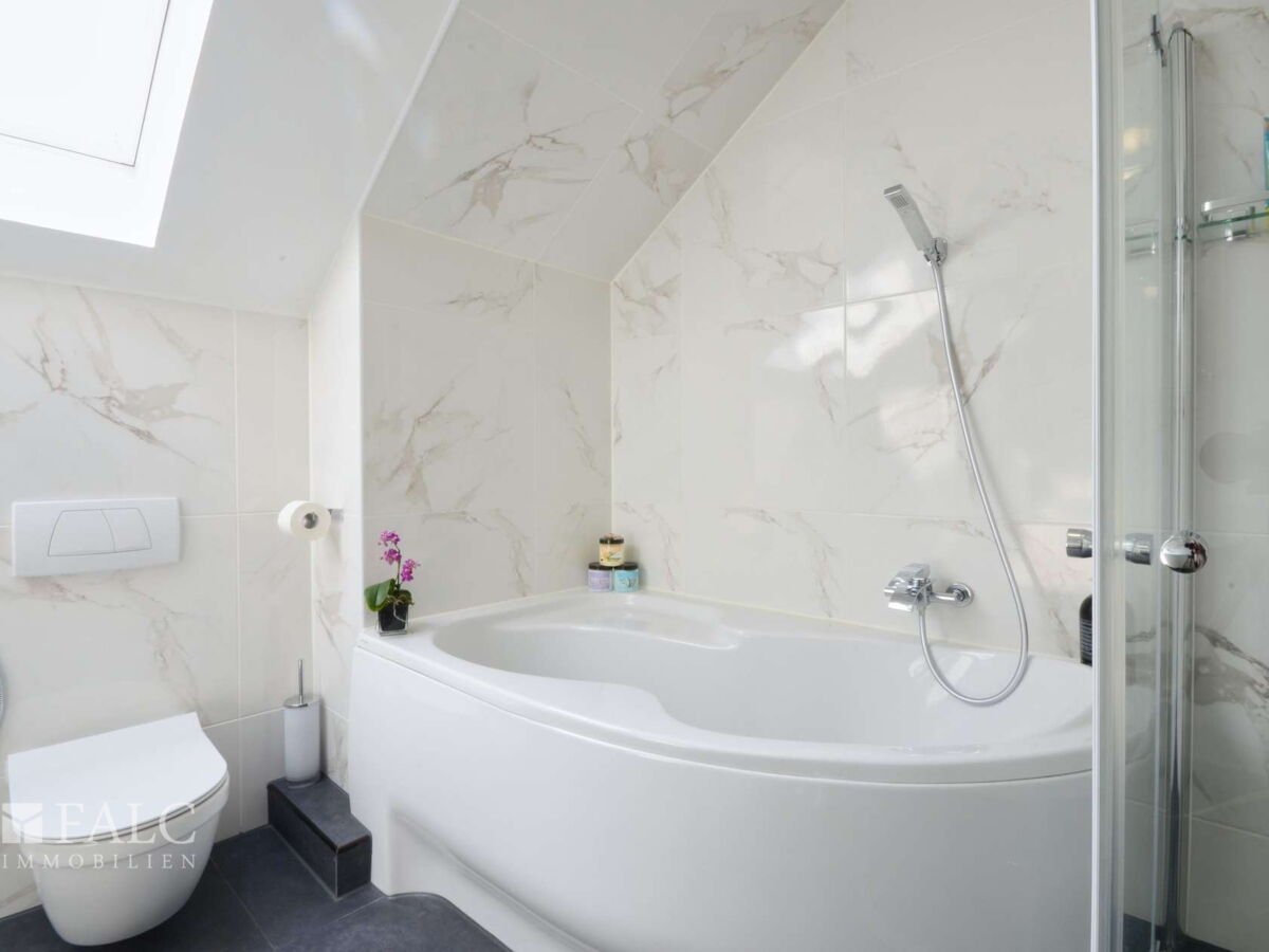 Badezimmer 2.OG